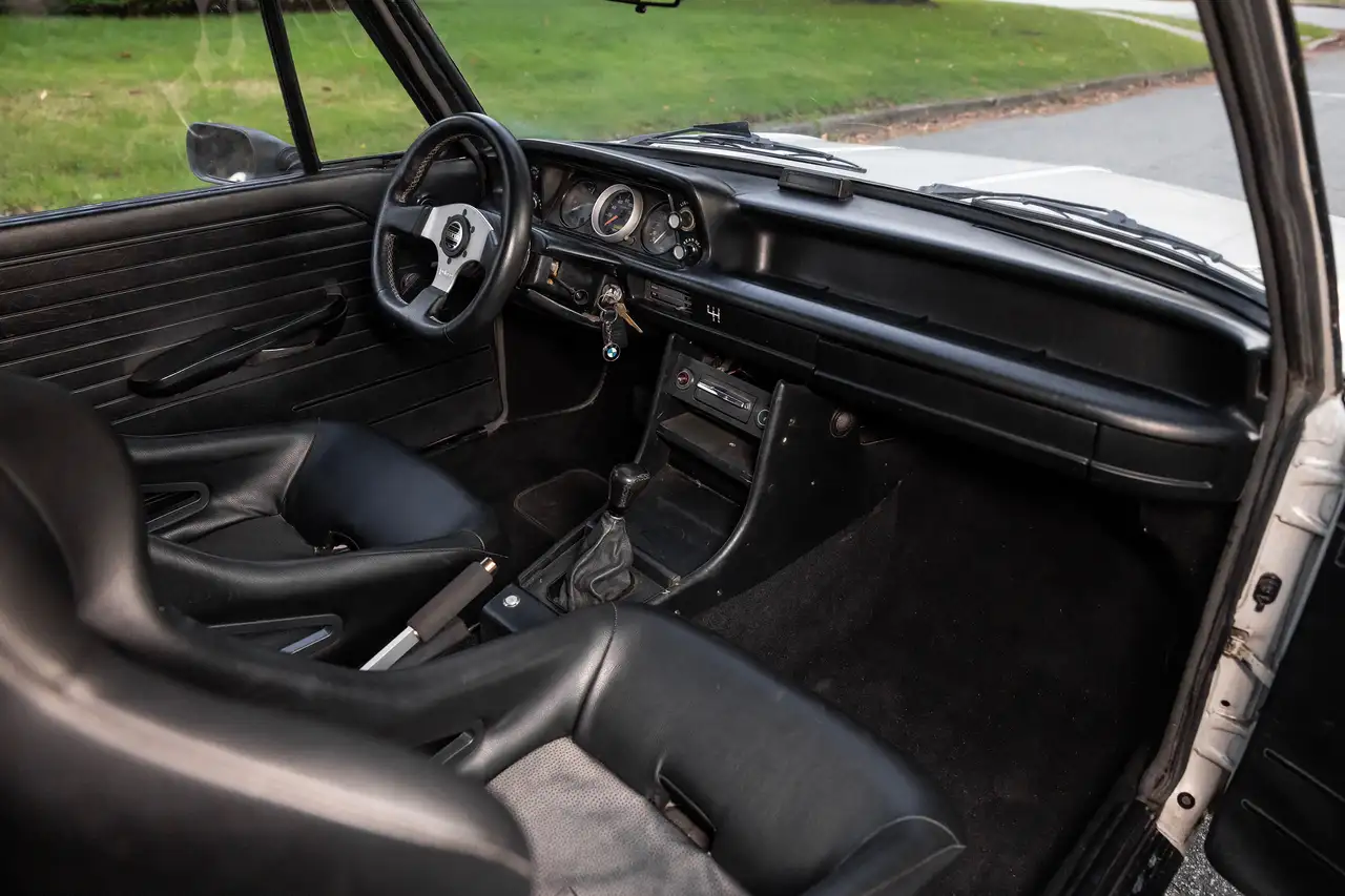 BMW 2002 photo BMW 2002