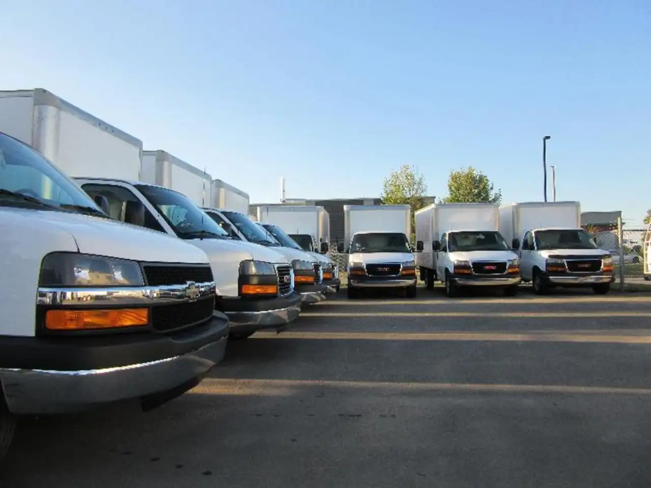 Chevrolet Express Passenger снимка Chevrolet Express Passenger