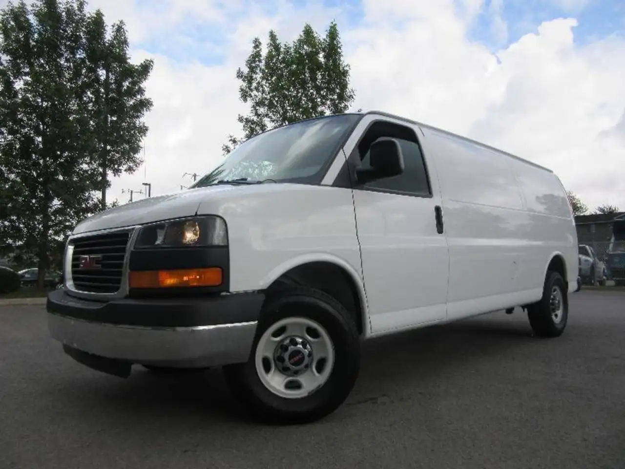 Chevrolet Express Passenger снимка Chevrolet Express Passenger