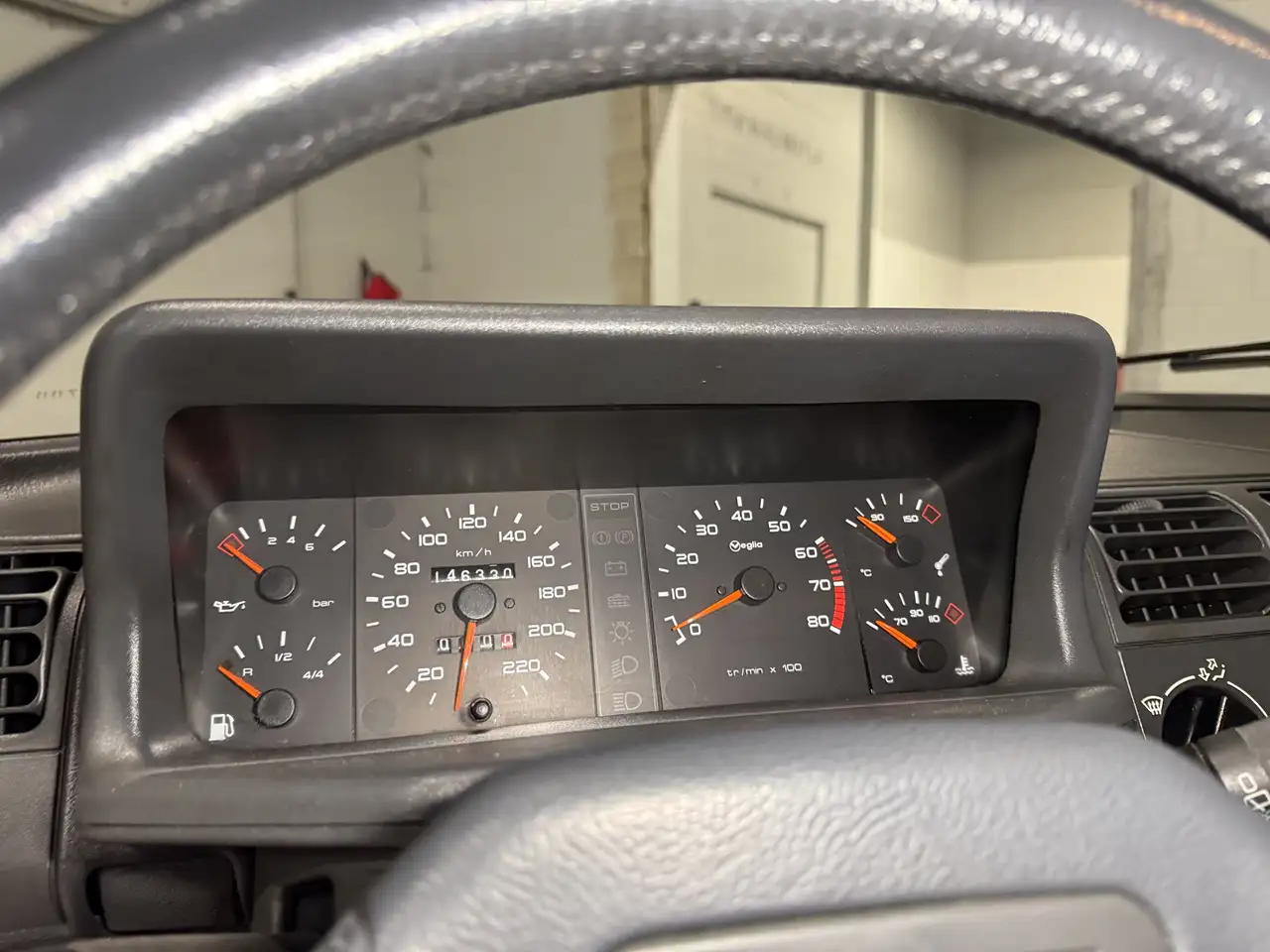 Peugeot 205 снимка Peugeot 205