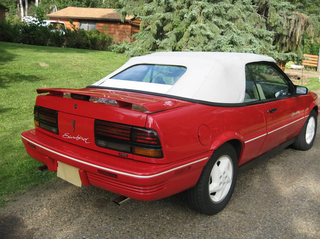 Pontiac Sunbird fotografie Pontiac Sunbird