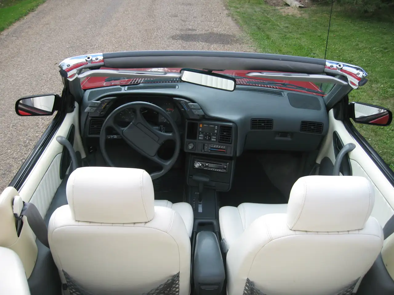 Pontiac Sunbird fotografie Pontiac Sunbird