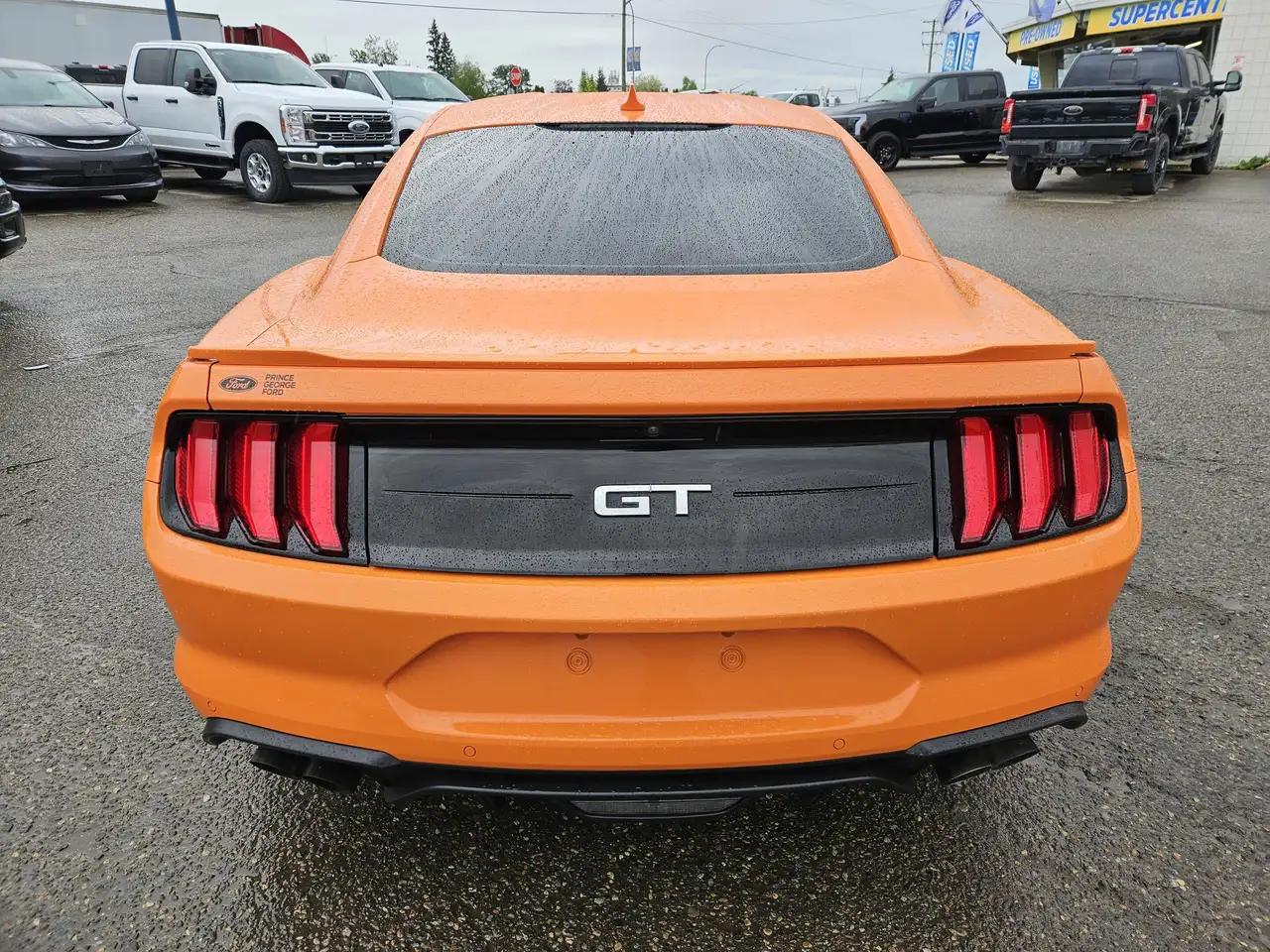 Ford Mustang photo Ford Mustang
