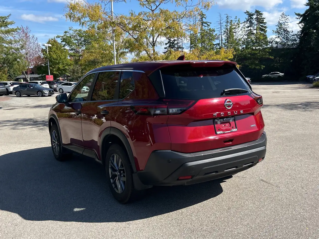 Nissan Rogue снимка Nissan Rogue