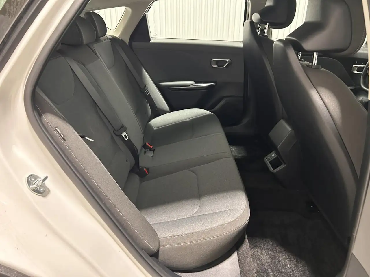 Kia K4 photo Kia K4