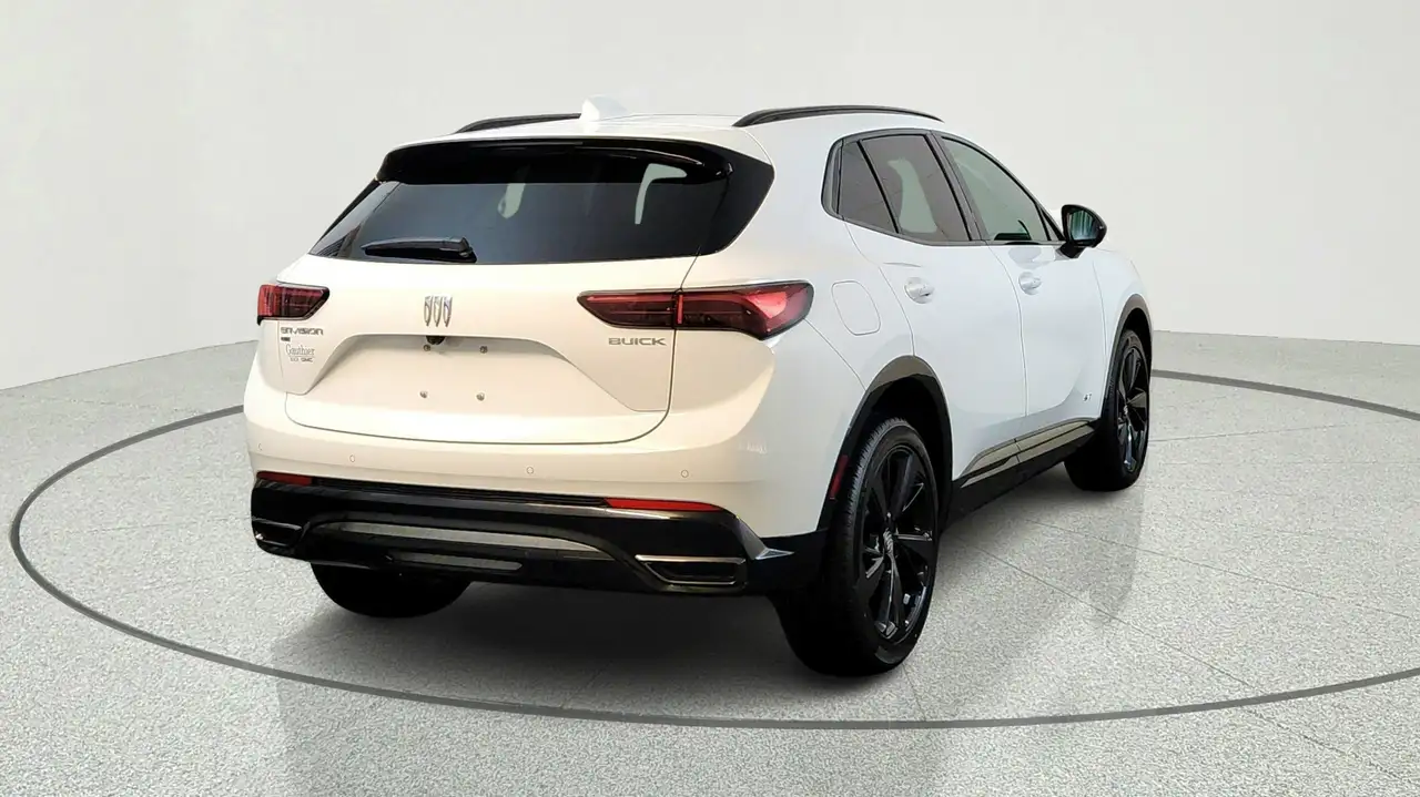 Buick Envision photo Buick Envision