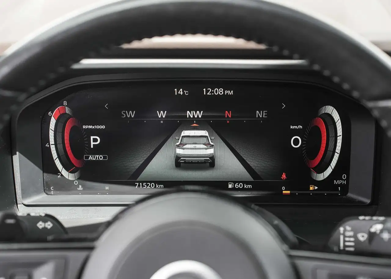 Nissan Rogue снимка Nissan Rogue
