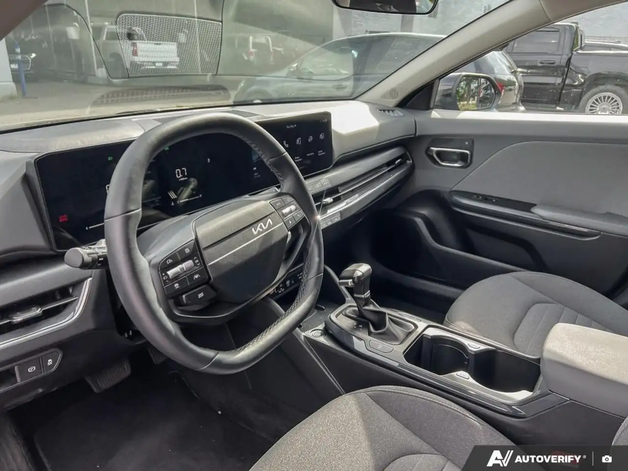 Kia K4 fotografie Kia K4