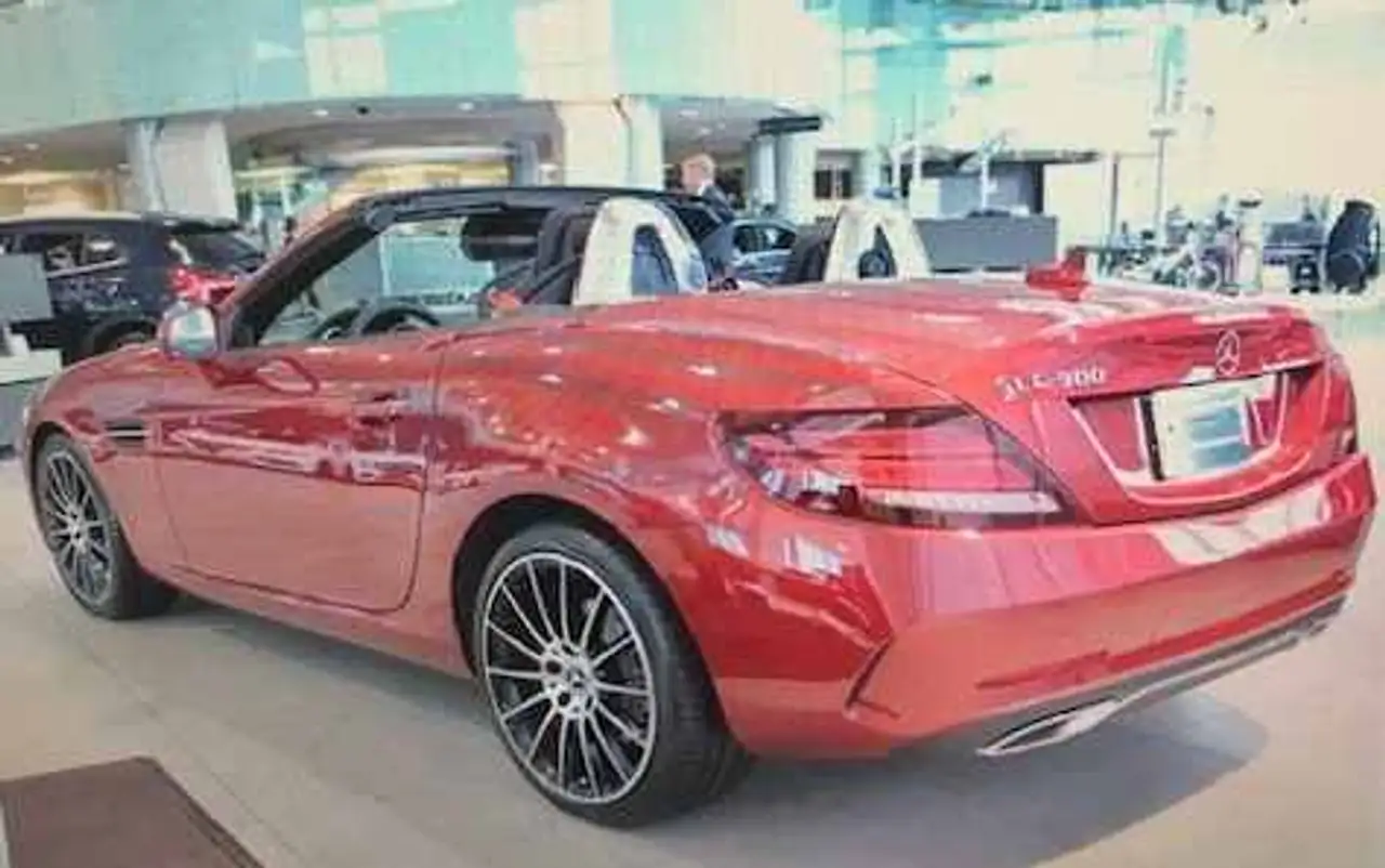 Mercedes-Benz SLC снимка Mercedes-Benz SLC