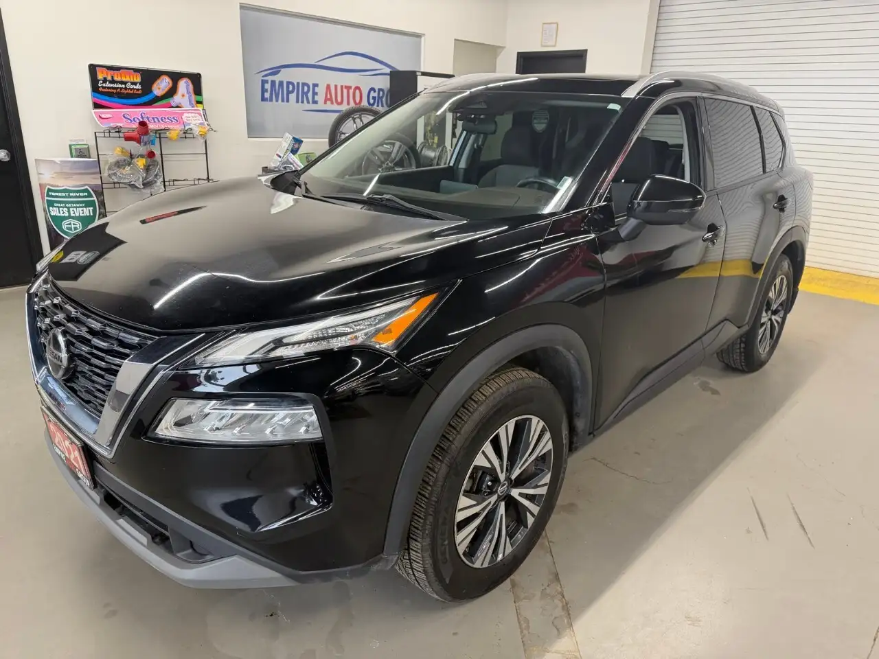 Nissan Rogue снимка Nissan Rogue