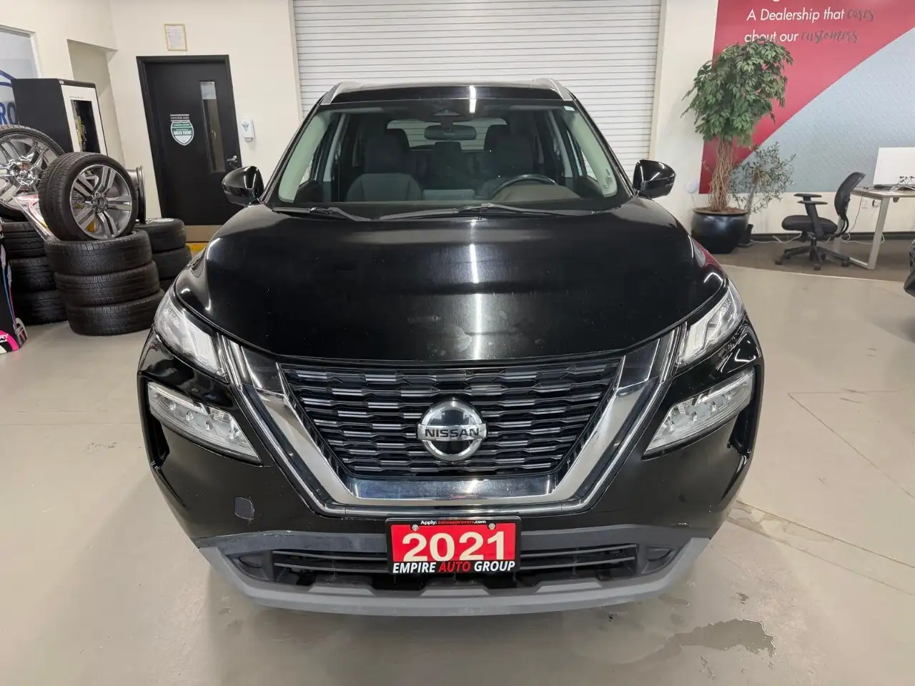Nissan Rogue снимка Nissan Rogue