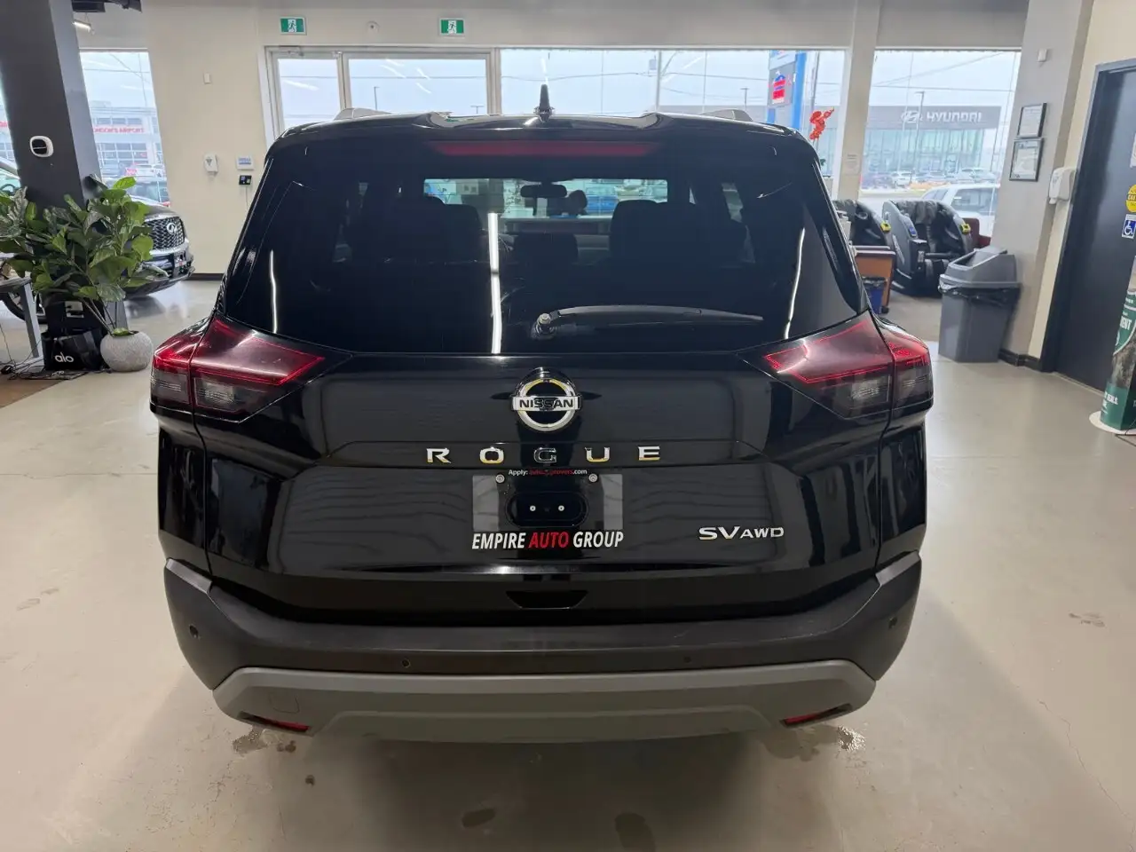 Nissan Rogue снимка Nissan Rogue