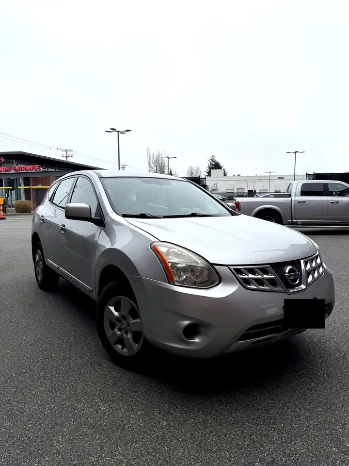 Nissan Rogue fotografie Nissan Rogue