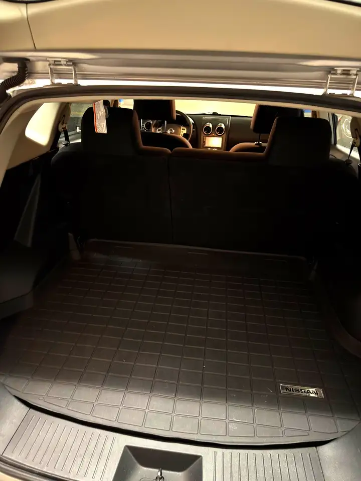 Nissan Rogue fotografie Nissan Rogue