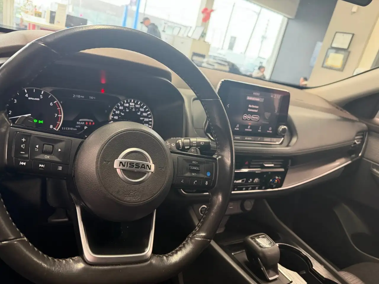 Nissan Rogue снимка Nissan Rogue