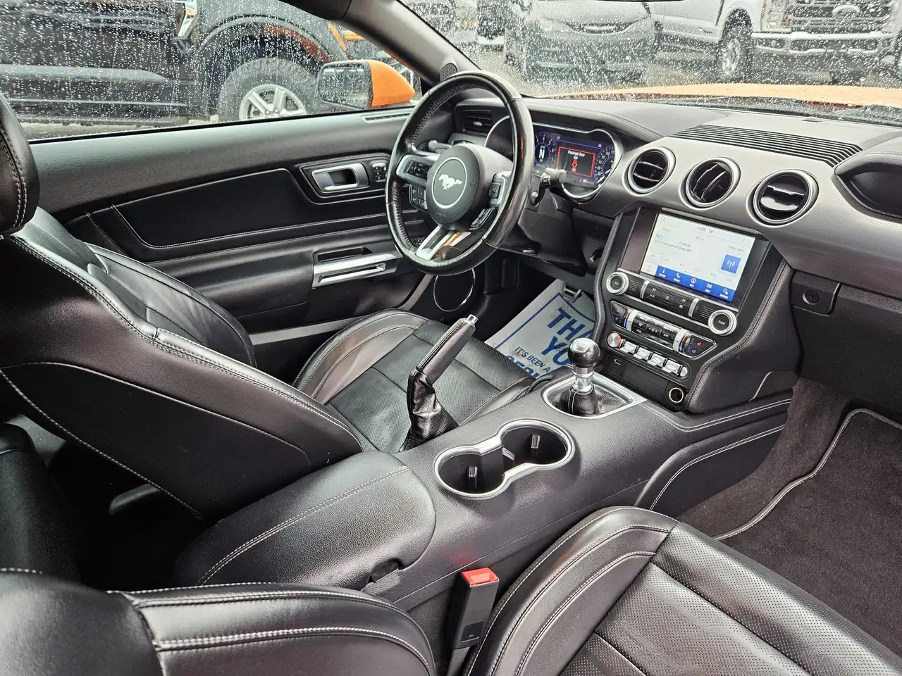 Ford Mustang photo Ford Mustang