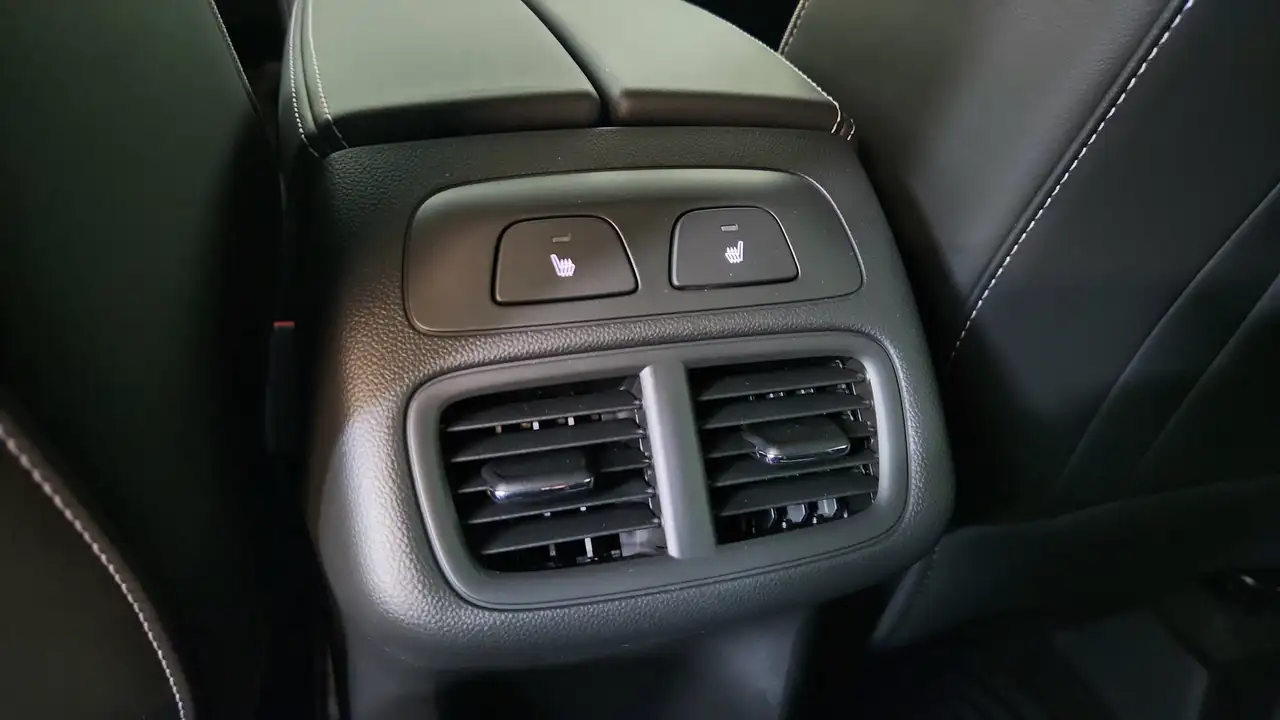 Buick Envision photo Buick Envision