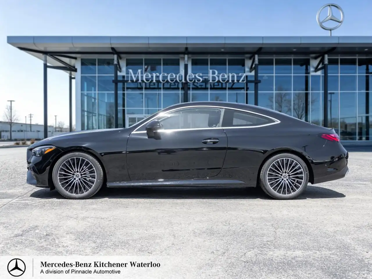 Mercedes-Benz CLE снимка Mercedes-Benz CLE