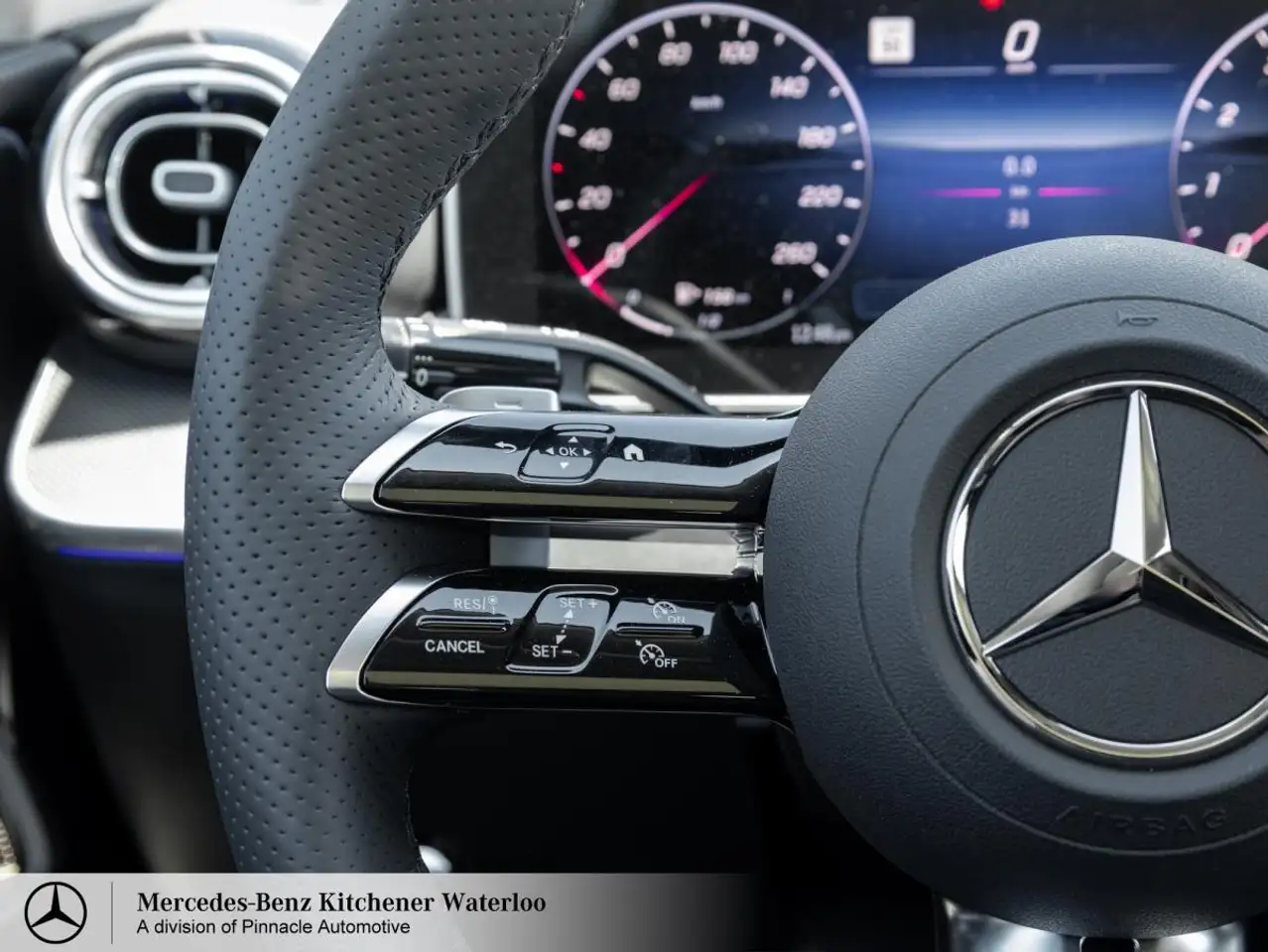 Mercedes-Benz CLE снимка Mercedes-Benz CLE