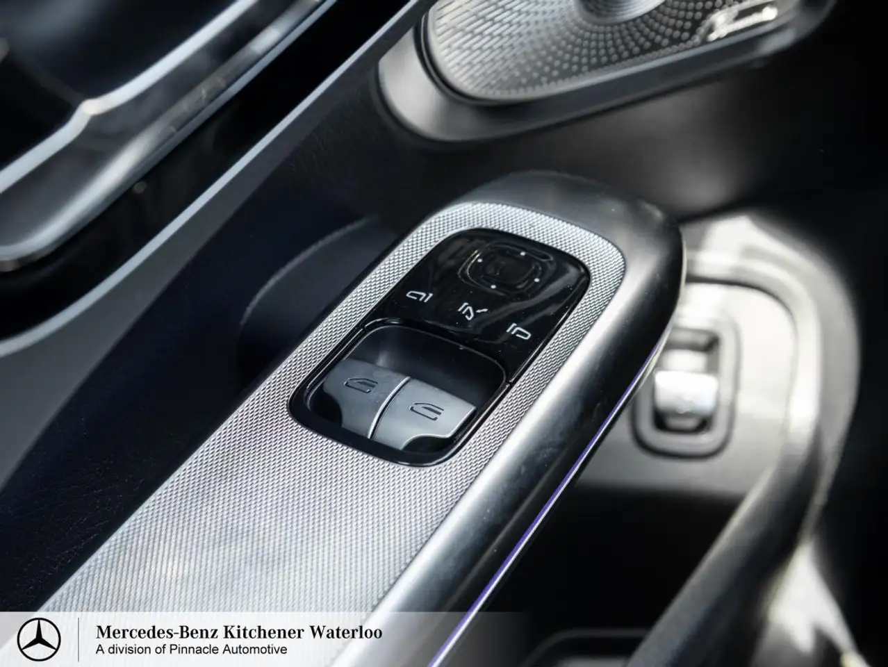 Mercedes-Benz CLE снимка Mercedes-Benz CLE