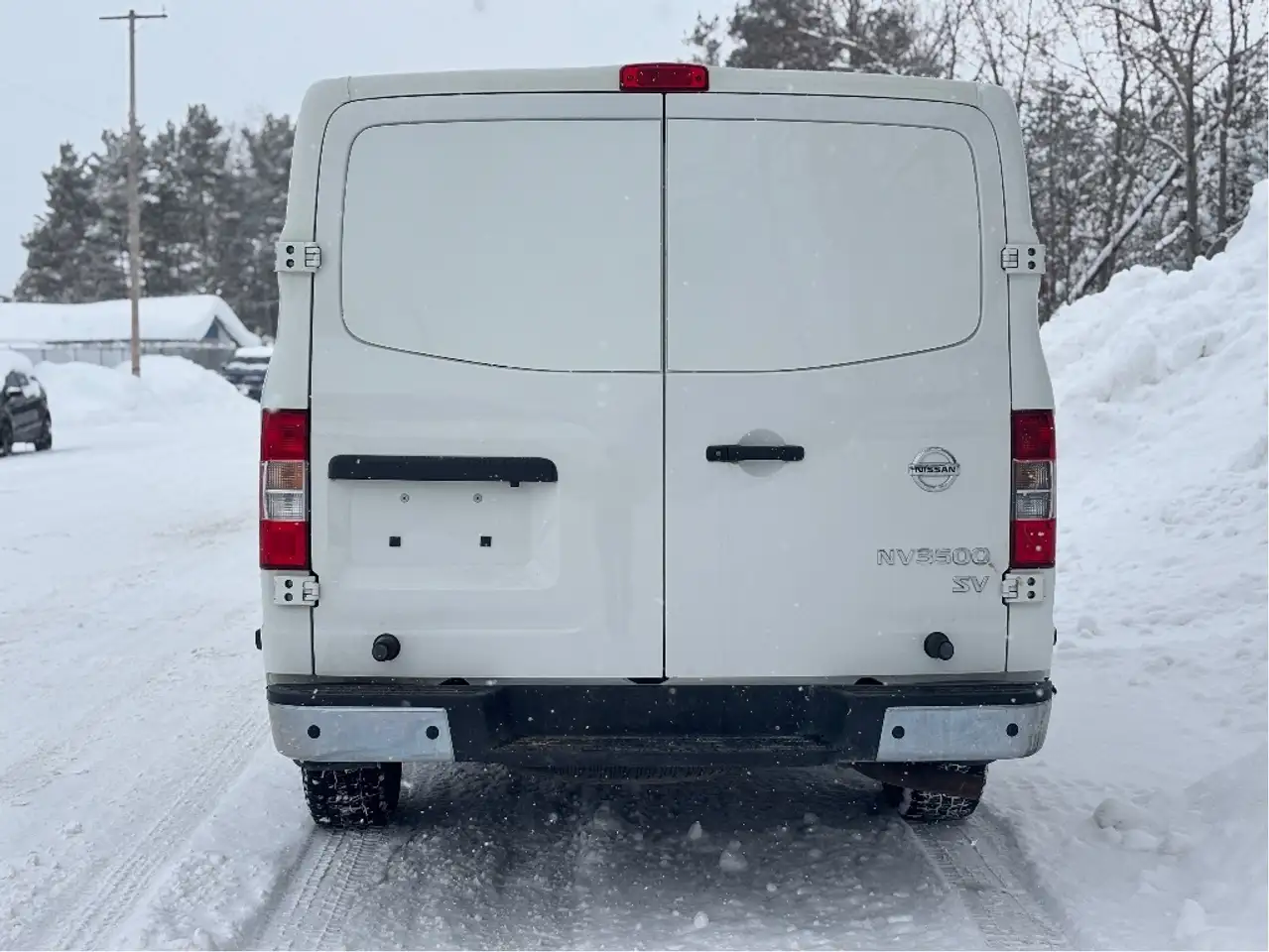 Nissan NV Cargo снимка Nissan NV Cargo