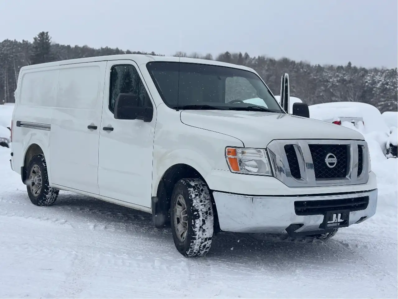 Nissan NV Cargo снимка Nissan NV Cargo