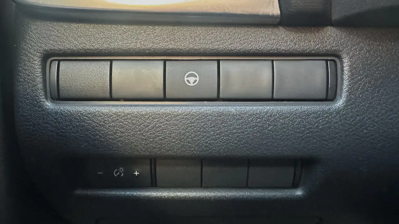 Nissan Rogue photo Nissan Rogue