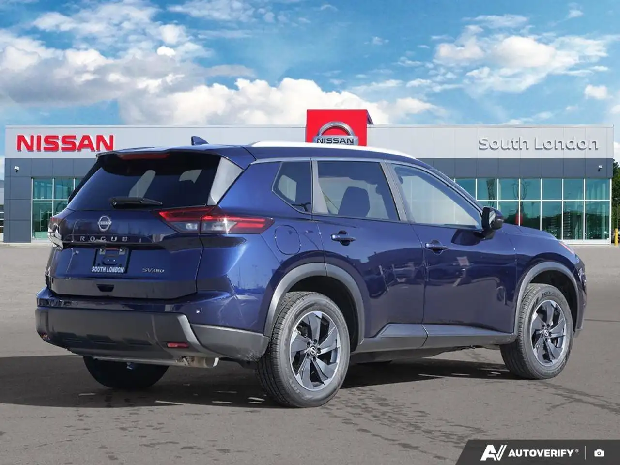 Nissan Rogue fotografie Nissan Rogue