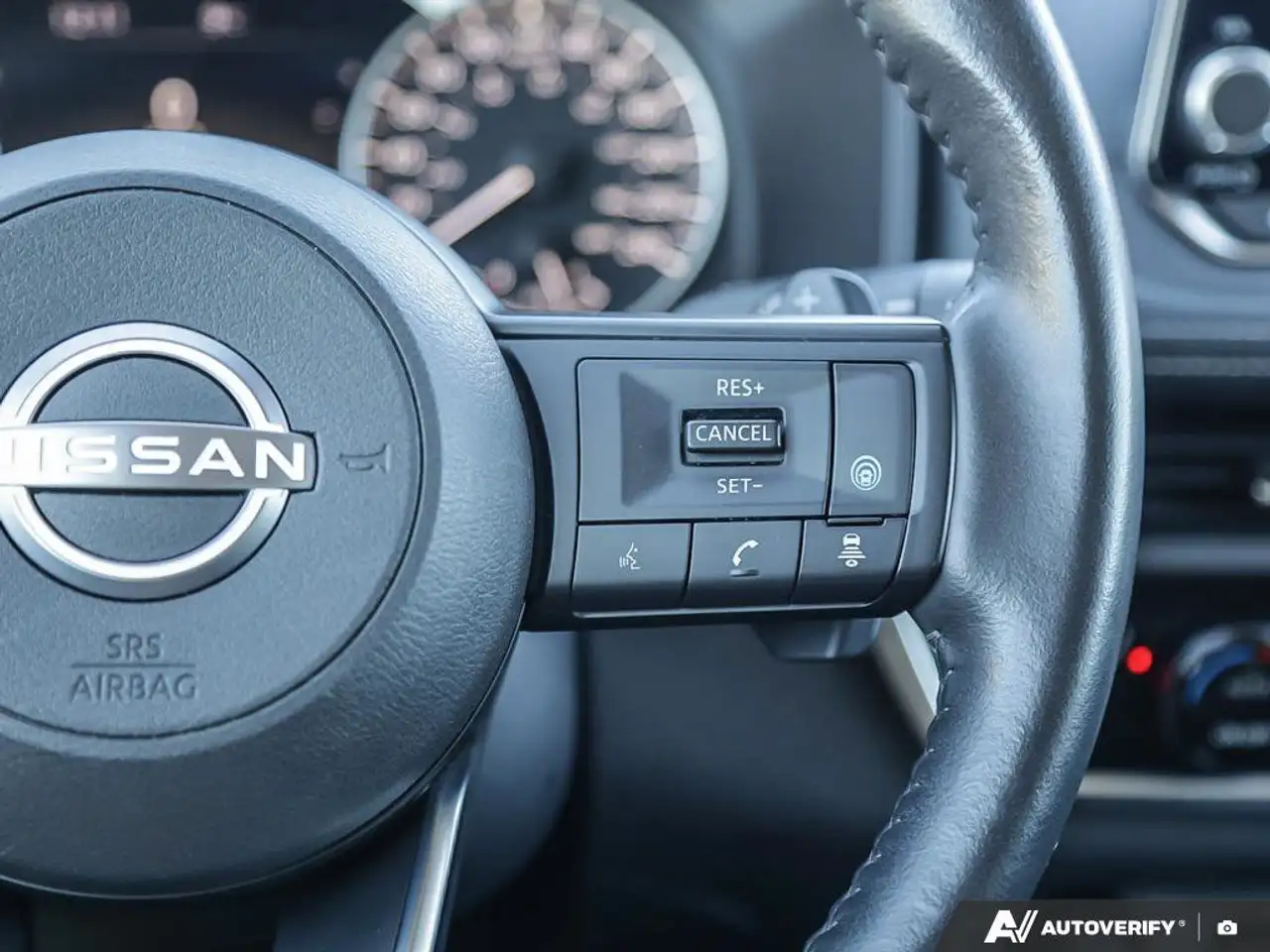 Nissan Rogue fotografie Nissan Rogue