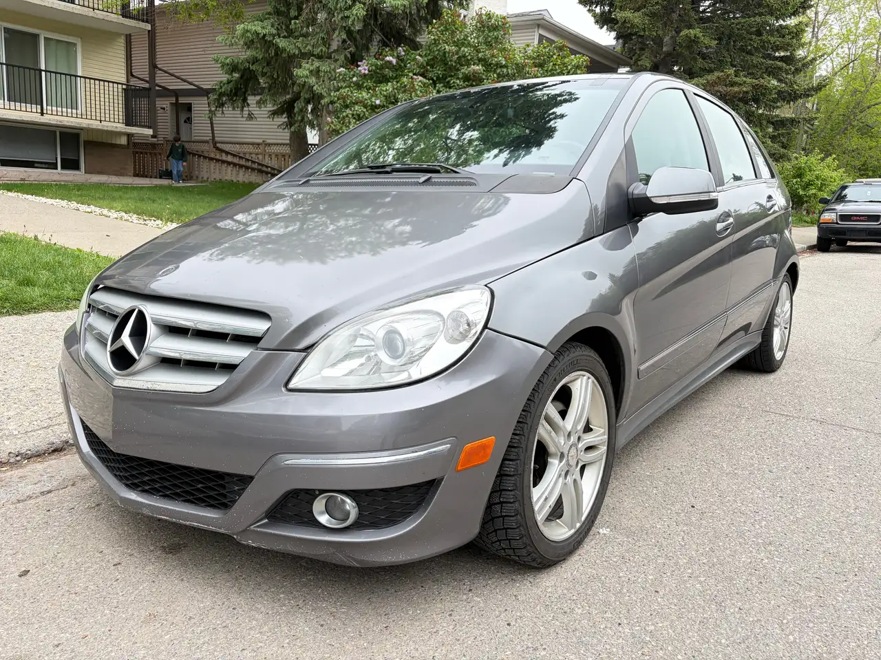 2011 Mercedes-Benz B-Class снимка 2011 Mercedes-Benz B-Class