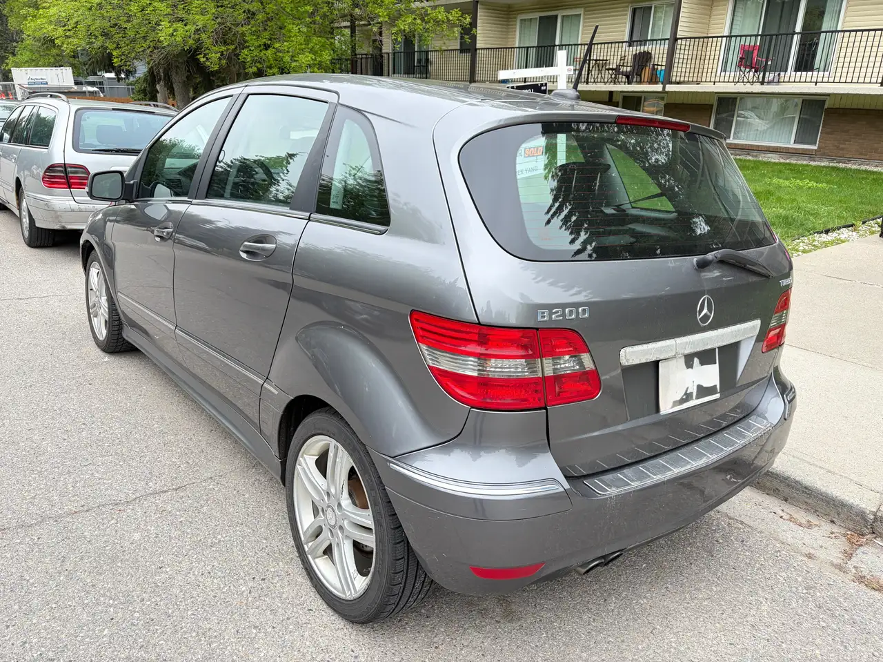 Mercedes-Benz B-Class photo Mercedes-Benz B-Class