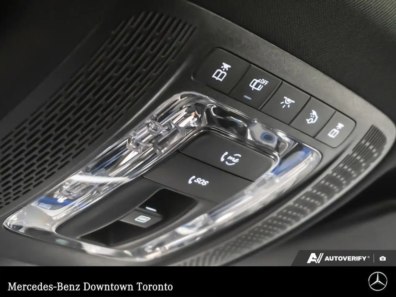 Mercedes-Benz EQB снимка Mercedes-Benz EQB