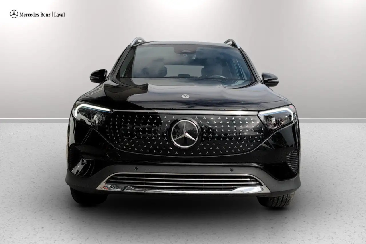 Mercedes-Benz EQB снимка Mercedes-Benz EQB