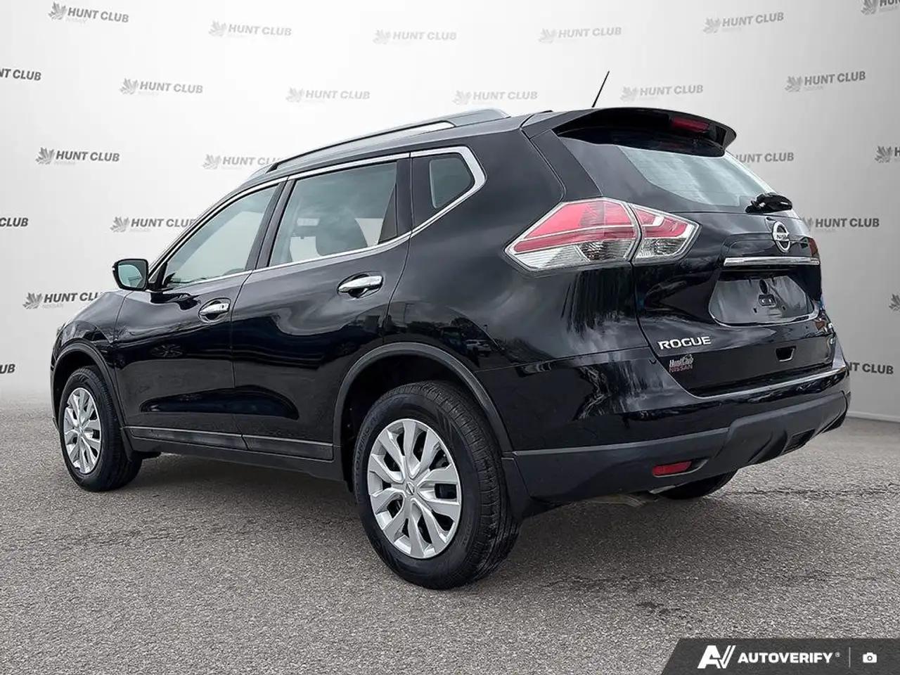 Nissan Rogue fotografie Nissan Rogue