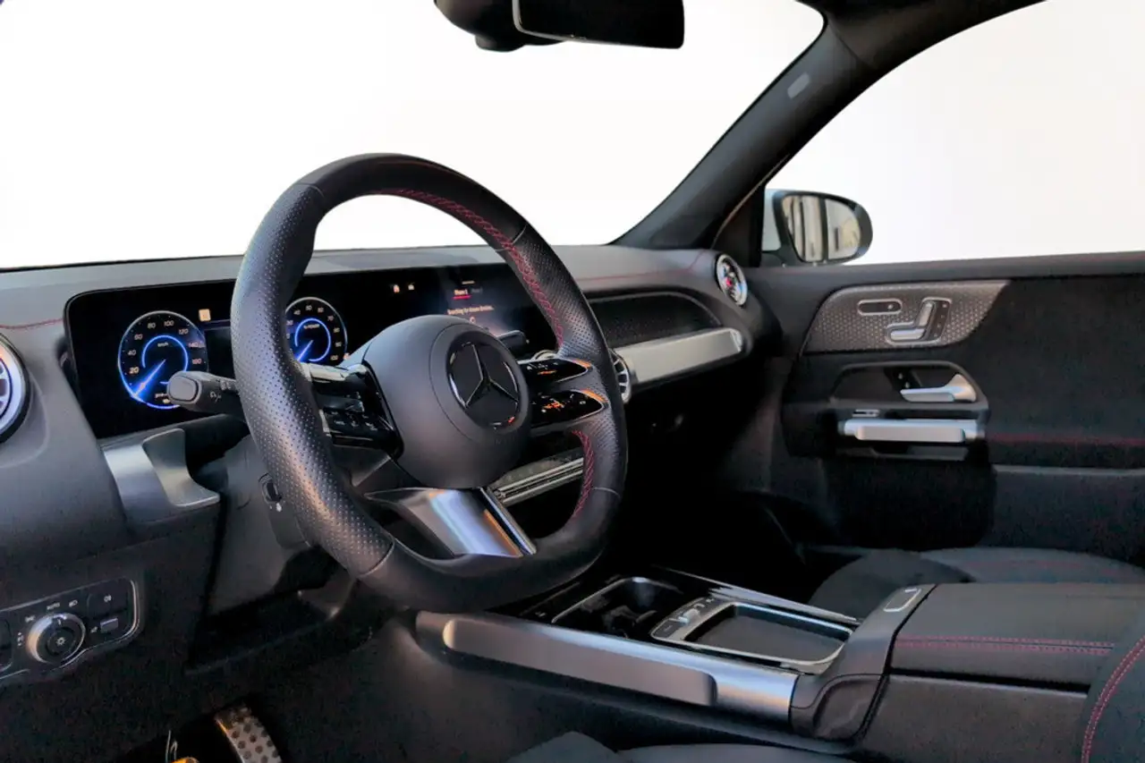 Mercedes-Benz EQB fotografie Mercedes-Benz EQB