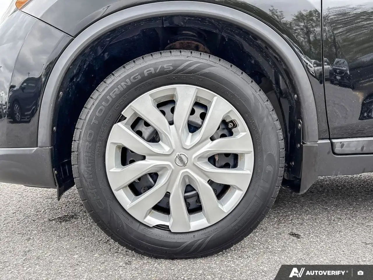 Nissan Rogue fotografie Nissan Rogue