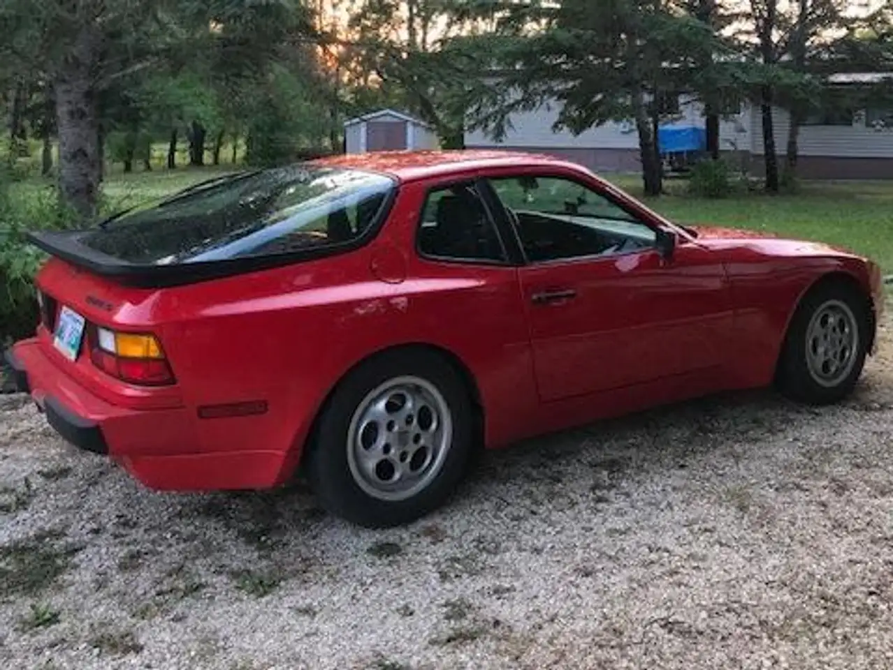 Porsche 944 снимка Porsche 944