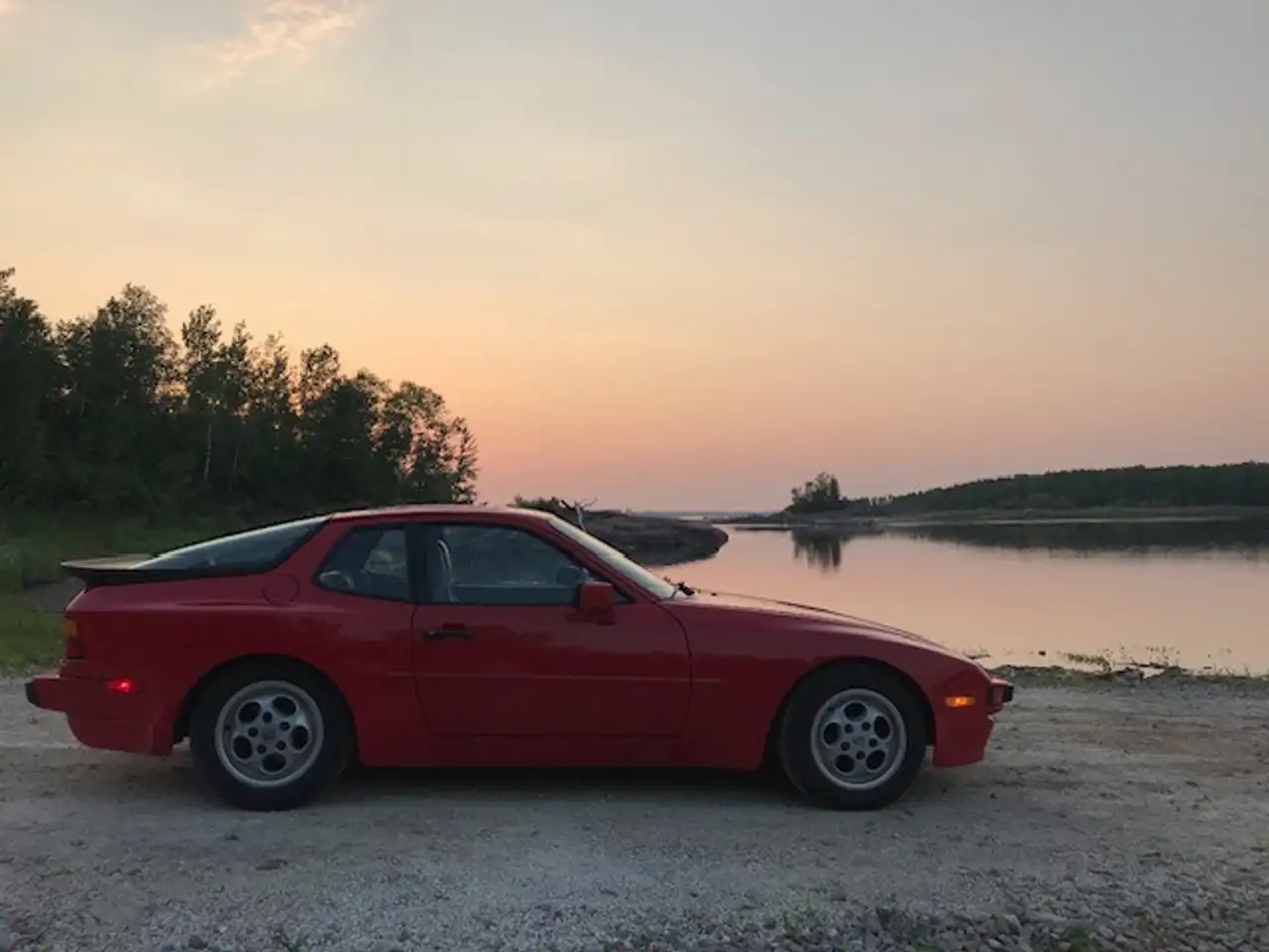 Porsche 944 снимка Porsche 944