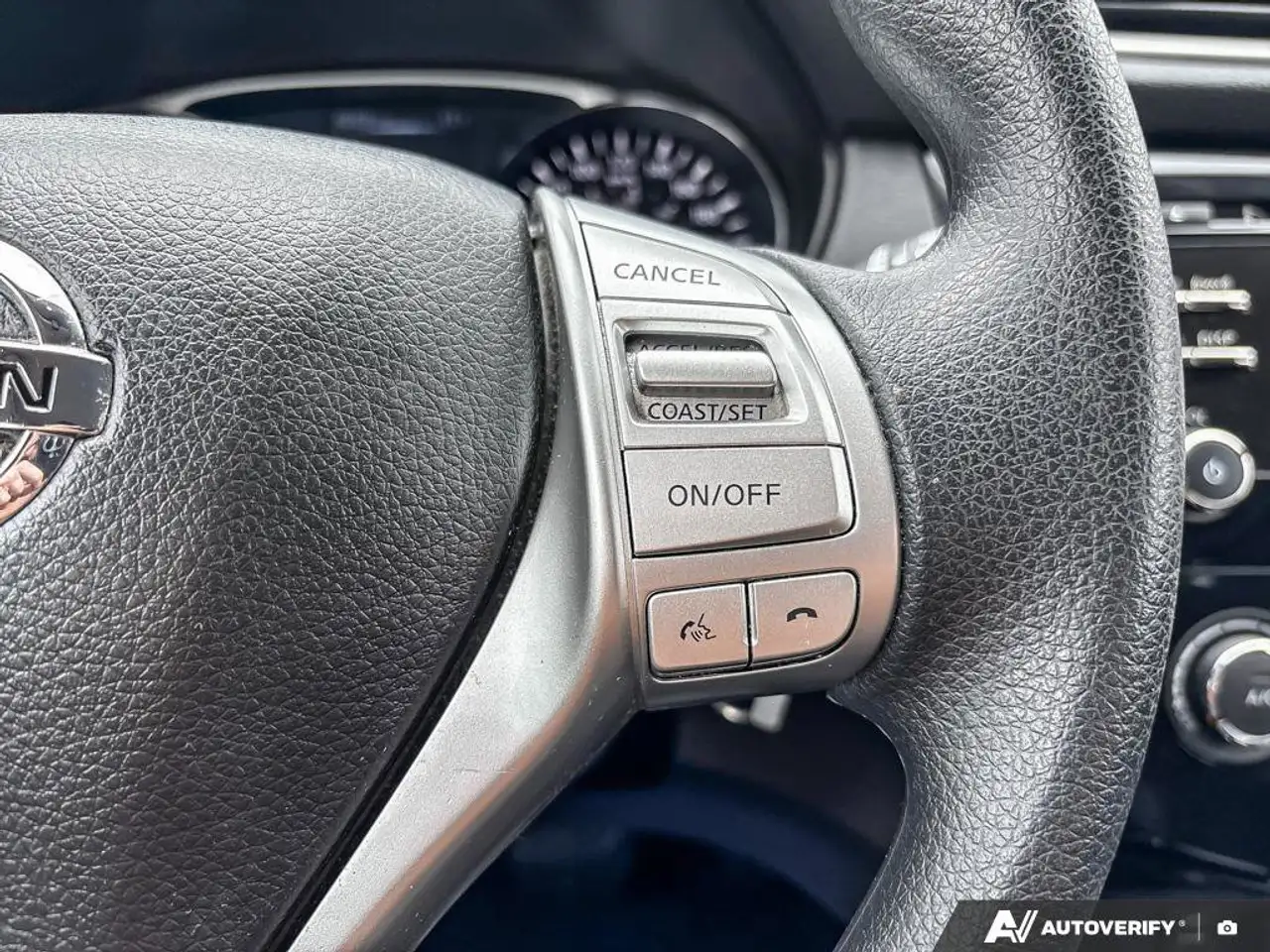Nissan Rogue fotografie Nissan Rogue