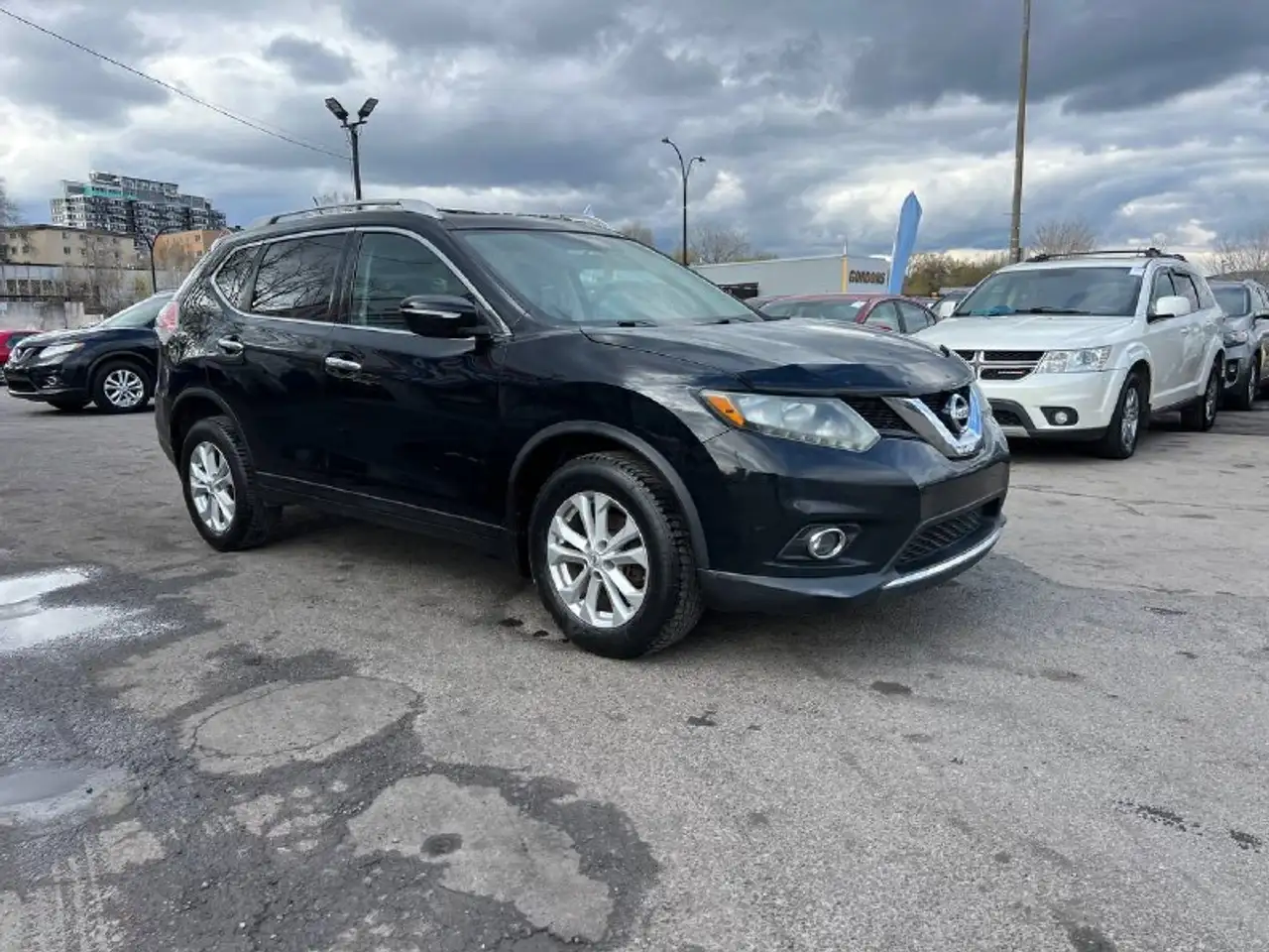 Nissan Rogue снимка Nissan Rogue