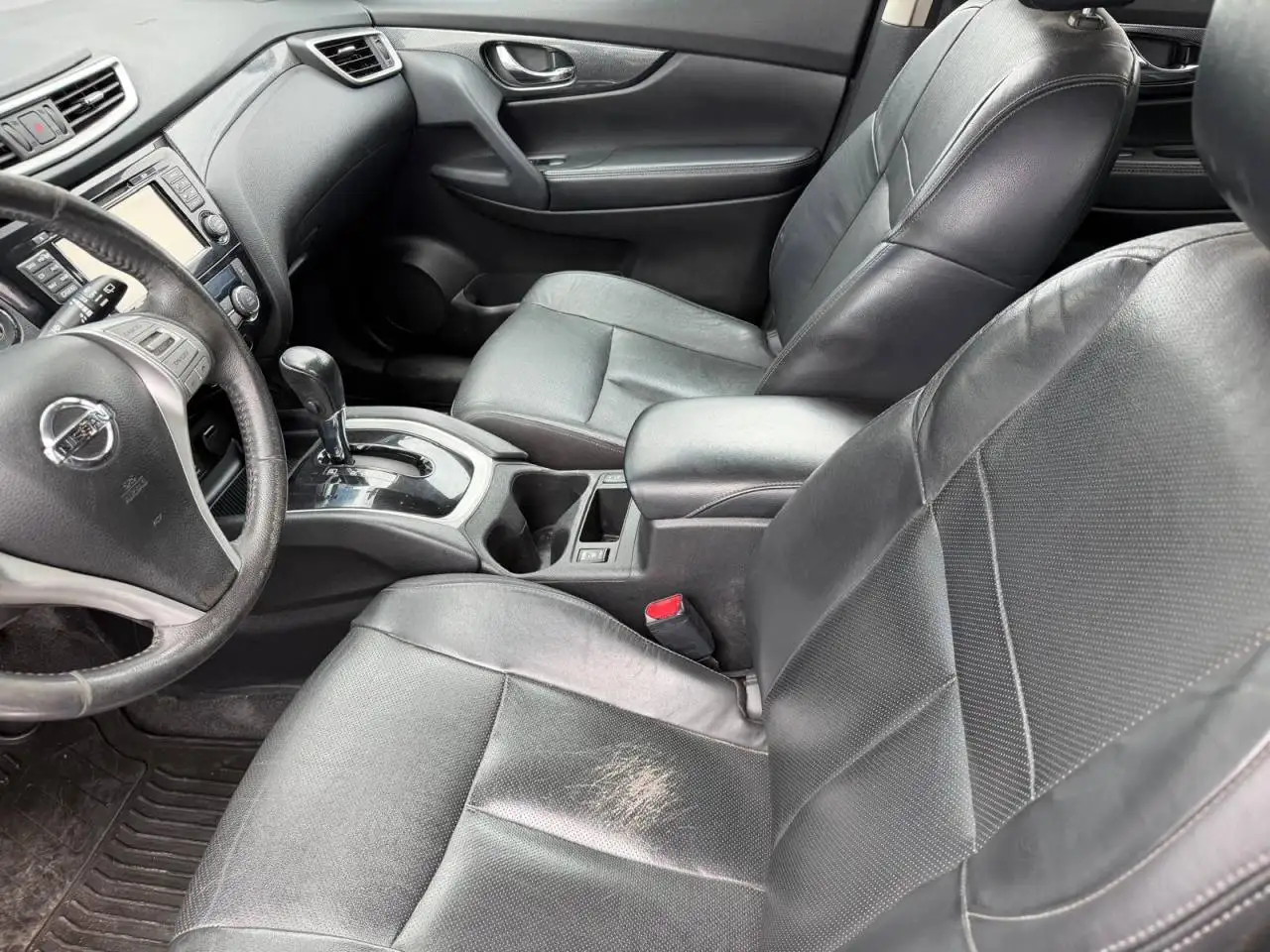 Nissan Rogue photo Nissan Rogue