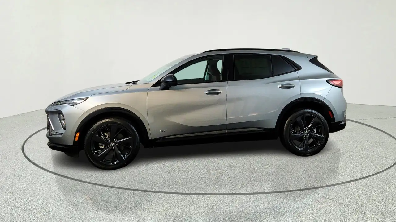 Buick Envision photo Buick Envision