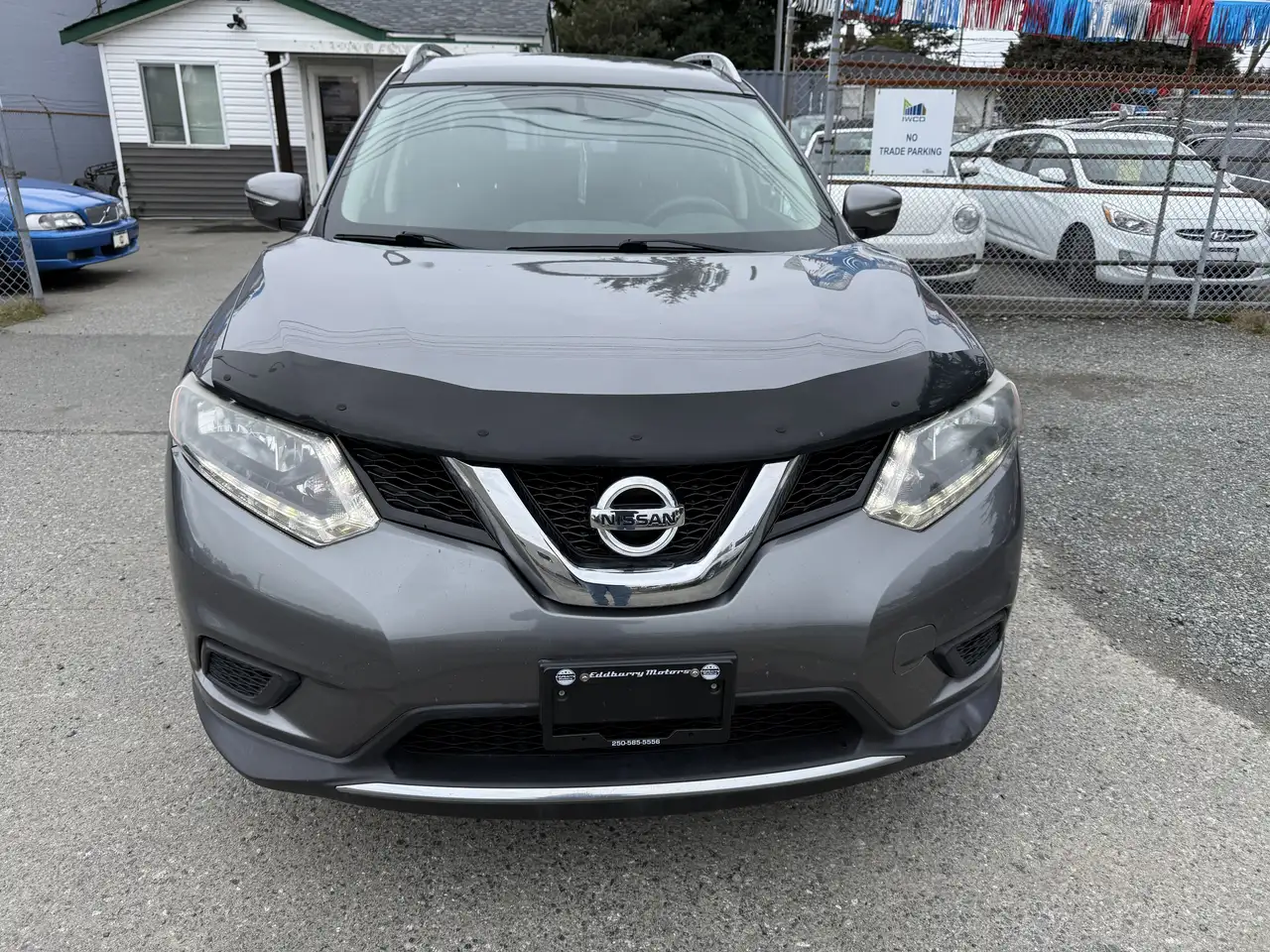 Nissan Rogue fotografie Nissan Rogue