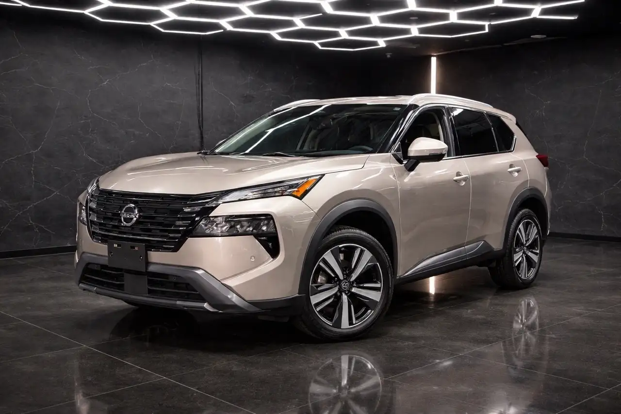 Nissan Rogue снимка Nissan Rogue