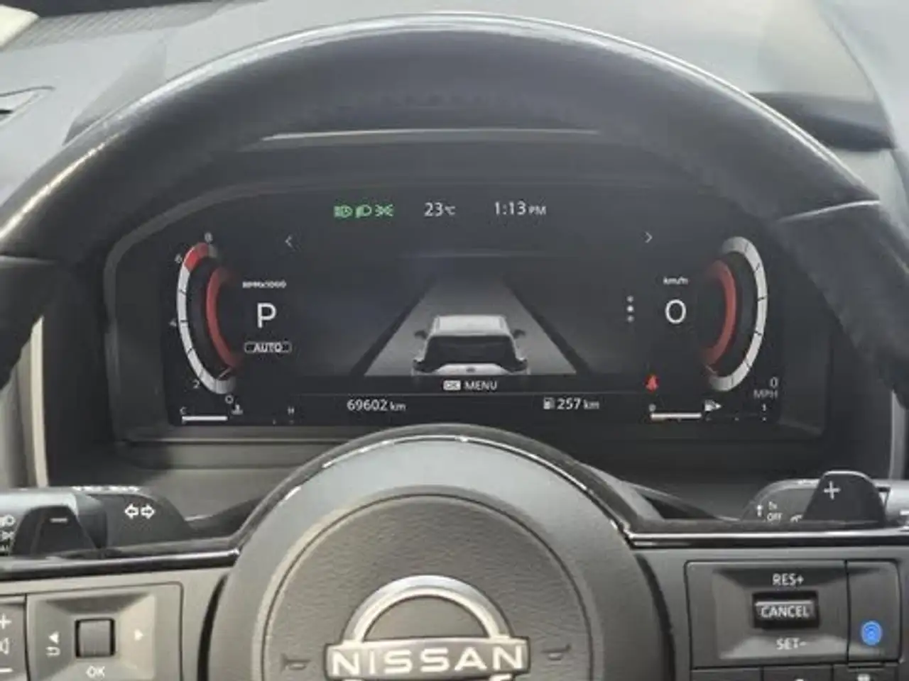 Nissan Rogue снимка Nissan Rogue