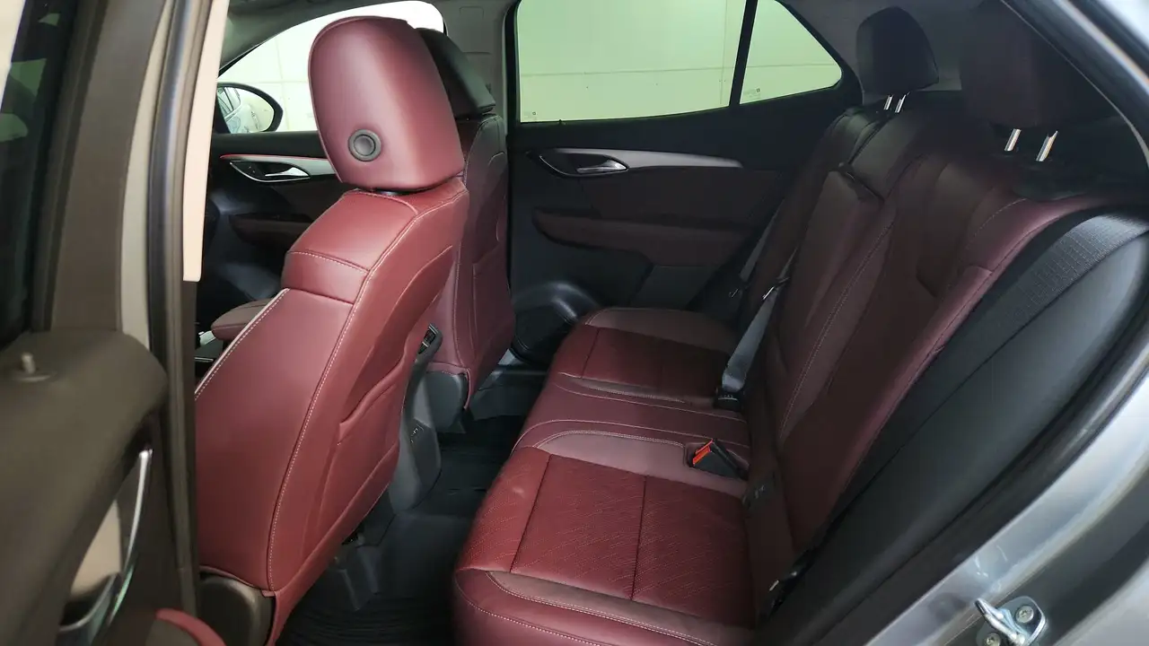 Buick Envision photo Buick Envision