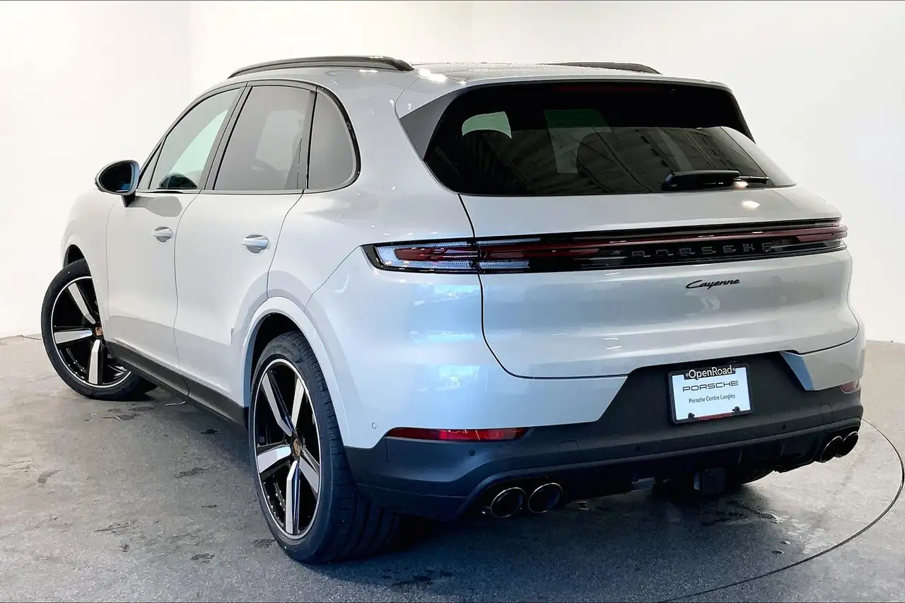 Porsche Cayenne снимка Porsche Cayenne