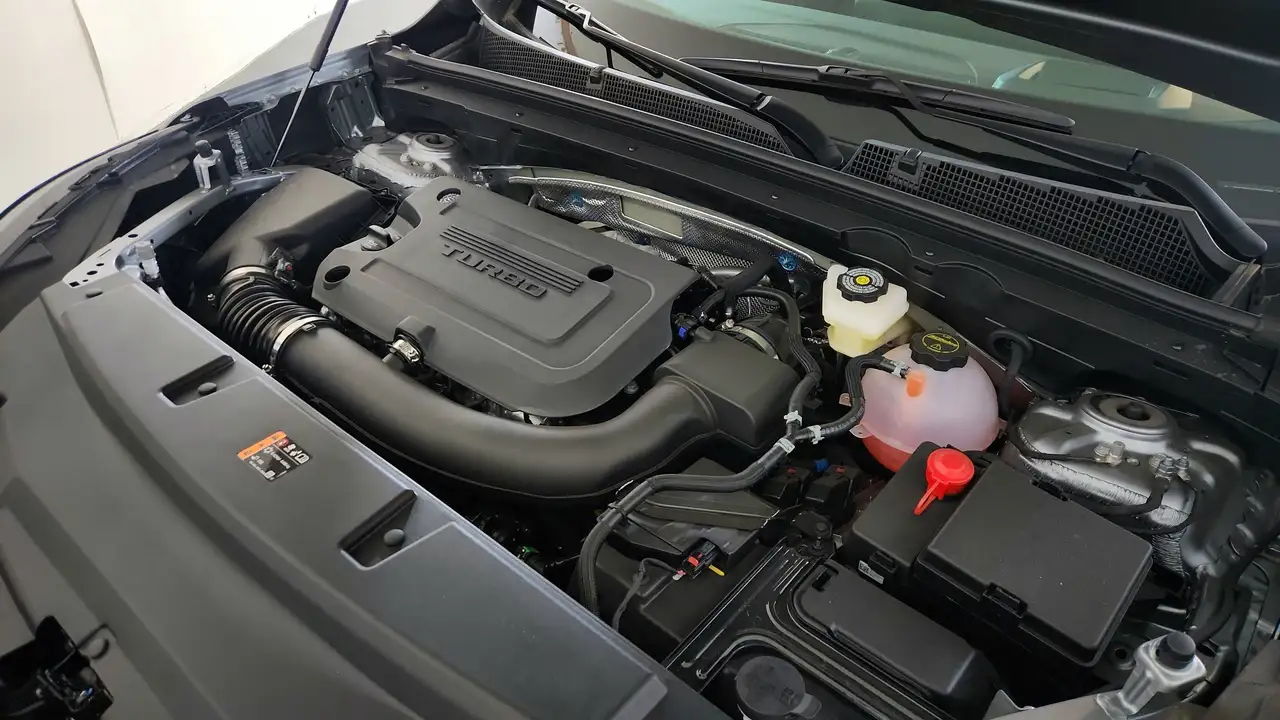 Buick Envision photo Buick Envision