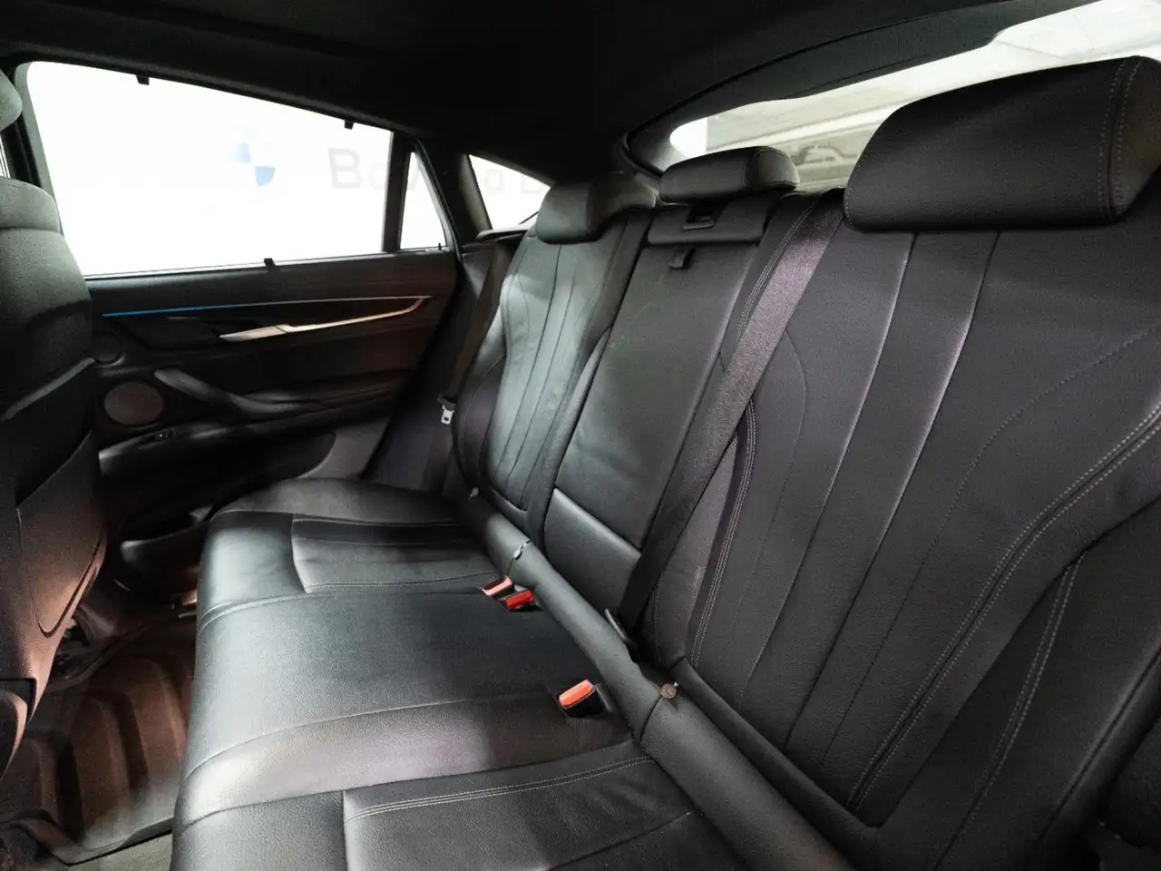 BMW X6 photo BMW X6