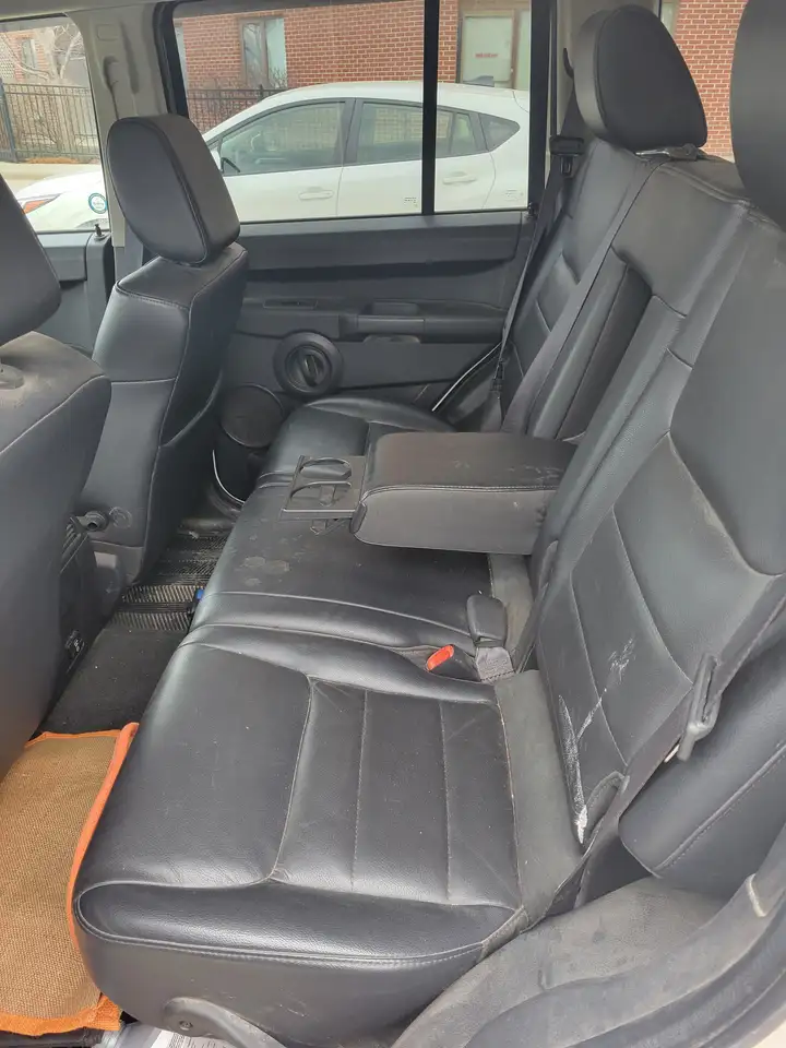 Jeep Commander снимка Jeep Commander